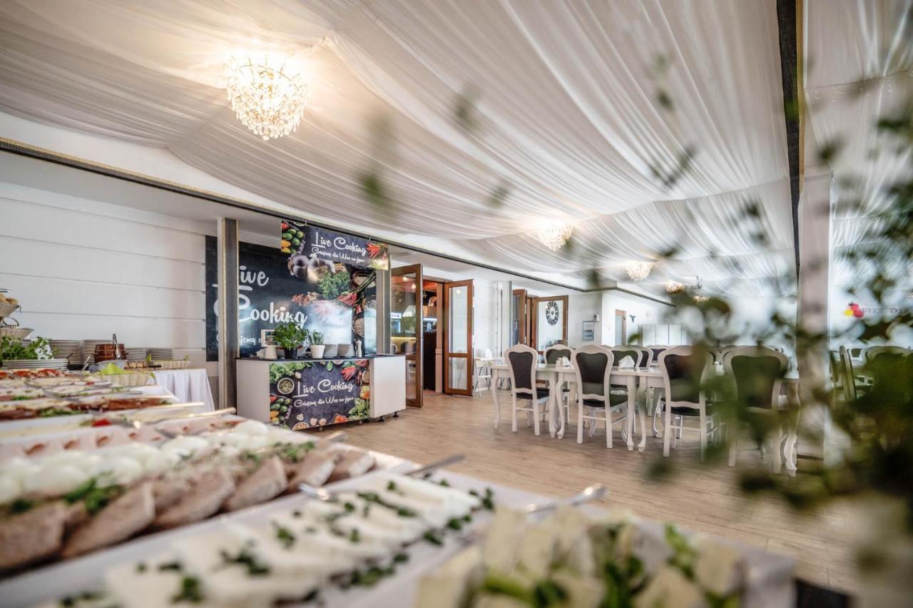 Promocje Amber Park Spa نيخوجة المظهر الخارجي الصورة