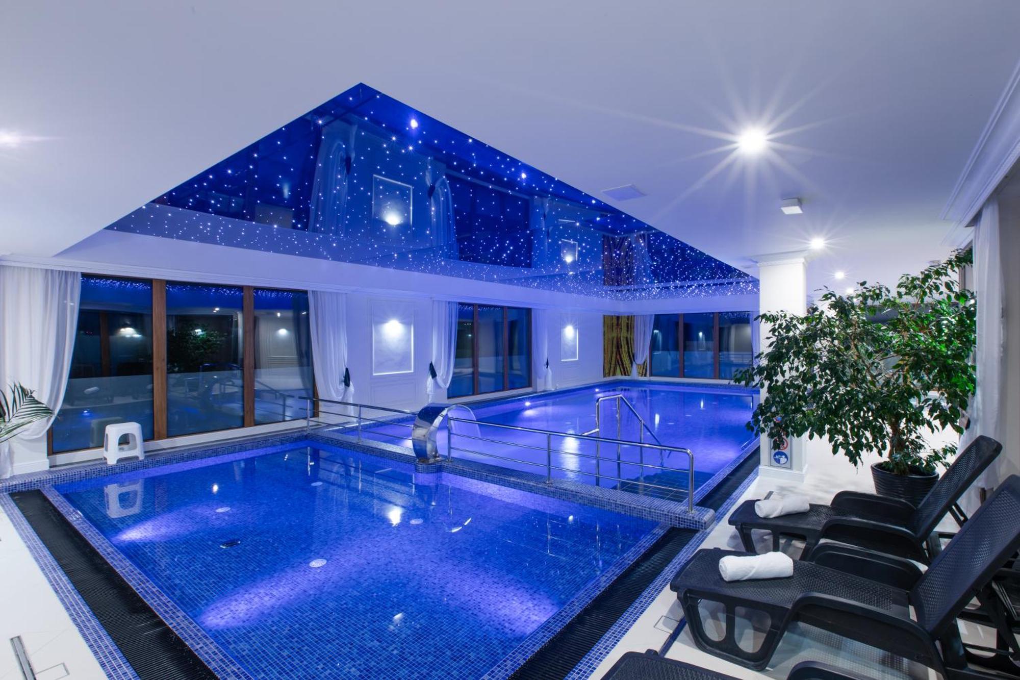 Promocje Amber Park Spa نيخوجة المظهر الخارجي الصورة